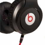 Genuine Monster Beats by Dr Dre Solo HD Headphones With Control Talk Black (Retail) Genuine Monster Beats by Dr Dre Solo HD Headphones With Control Talk Black (Retail)
