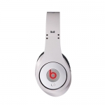 Genuine Monster Beats by Dr Dre Studio High Definition Powered Isolation Headphones White (Retail) Genuine Monster Beats by Dr Dre Studio High Definition Powered Isolation Headphones White (Retail)