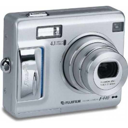 Fuji Film Finepix F440