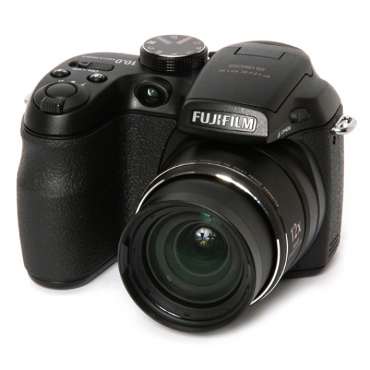 Fuji Film Finepix S1500