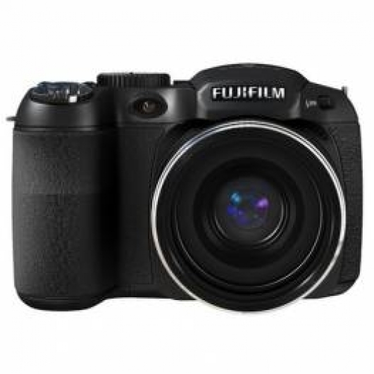 Fuji Film Finepix S1880